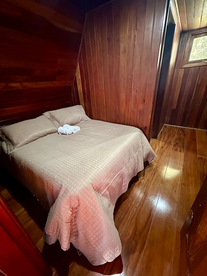 საძინებელი 3