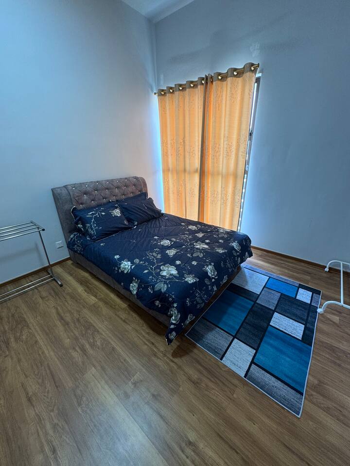 საძინებელი 1
