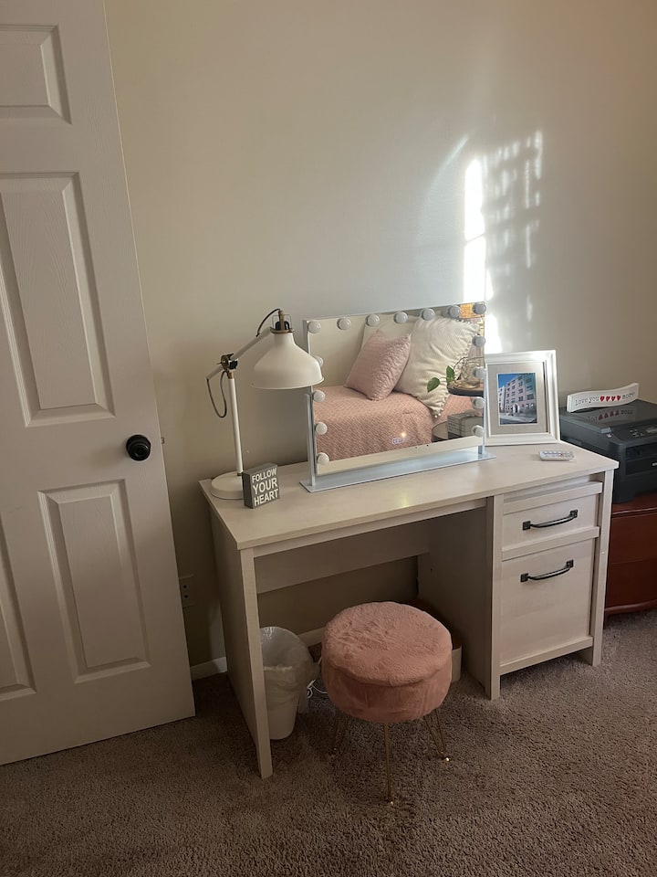 غرفة النوم 2