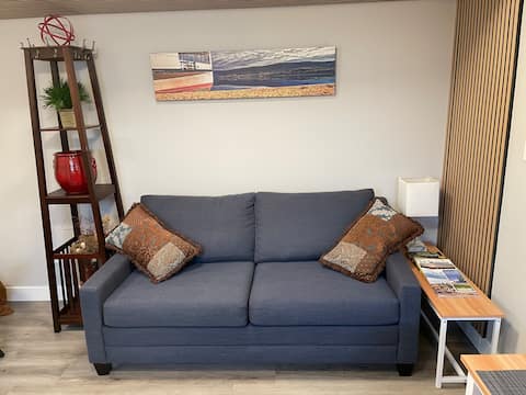 Top performing Airbnb: Central Oasis Suite – Penticton BC in Penticton