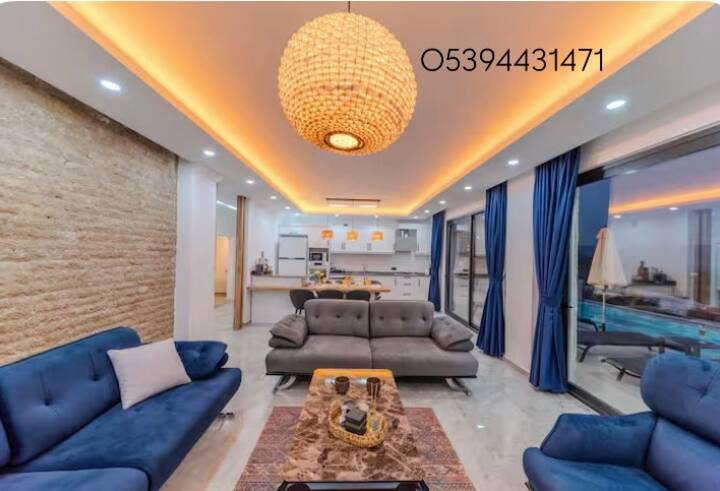 Kalkan Kaş,bilardo Salonlu Tamkorunaklı Villa Esin - Kalkan