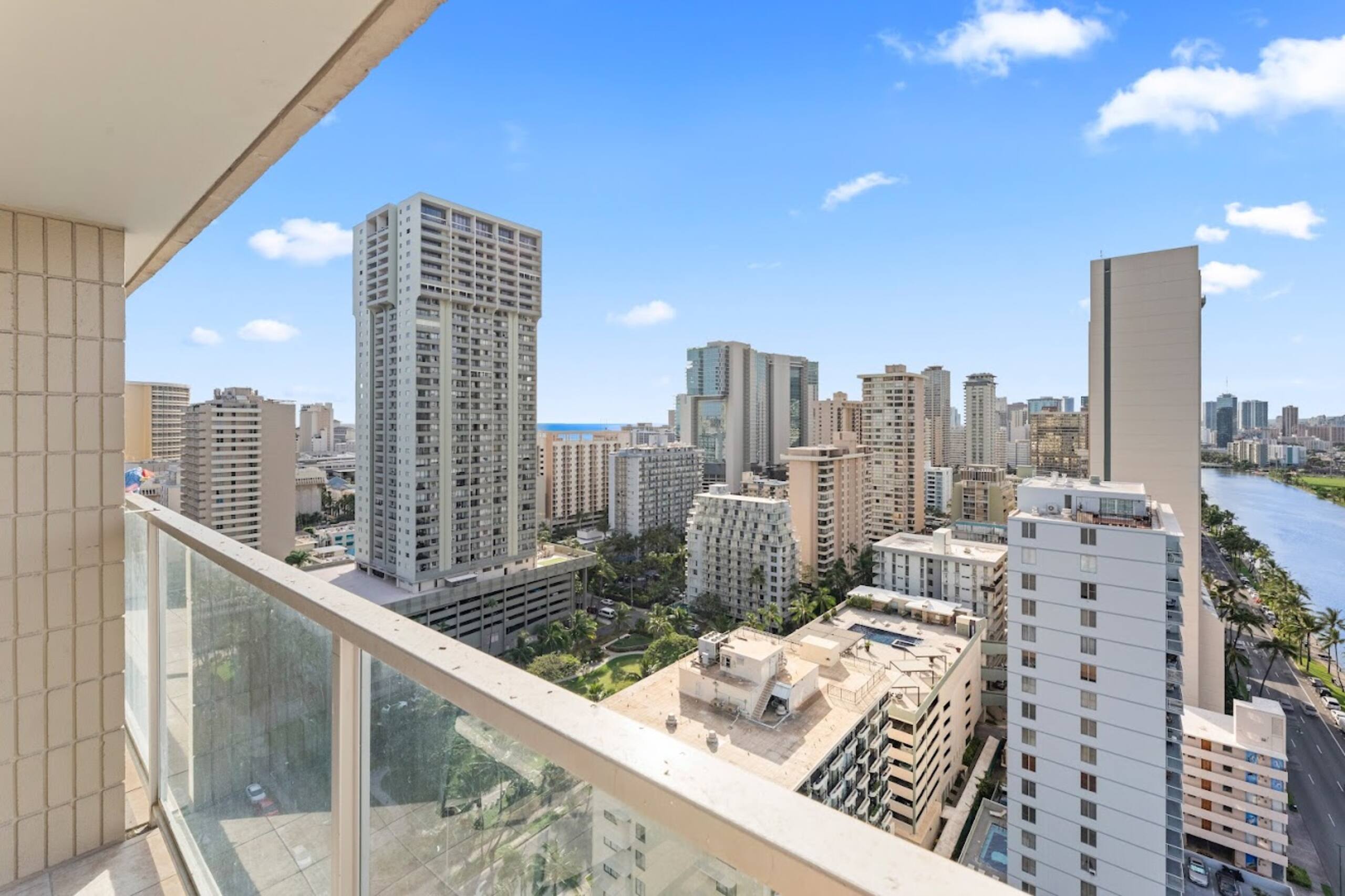 24F-Beautiful Family | Group 1-BR Condo - Waikiki! - Image 41