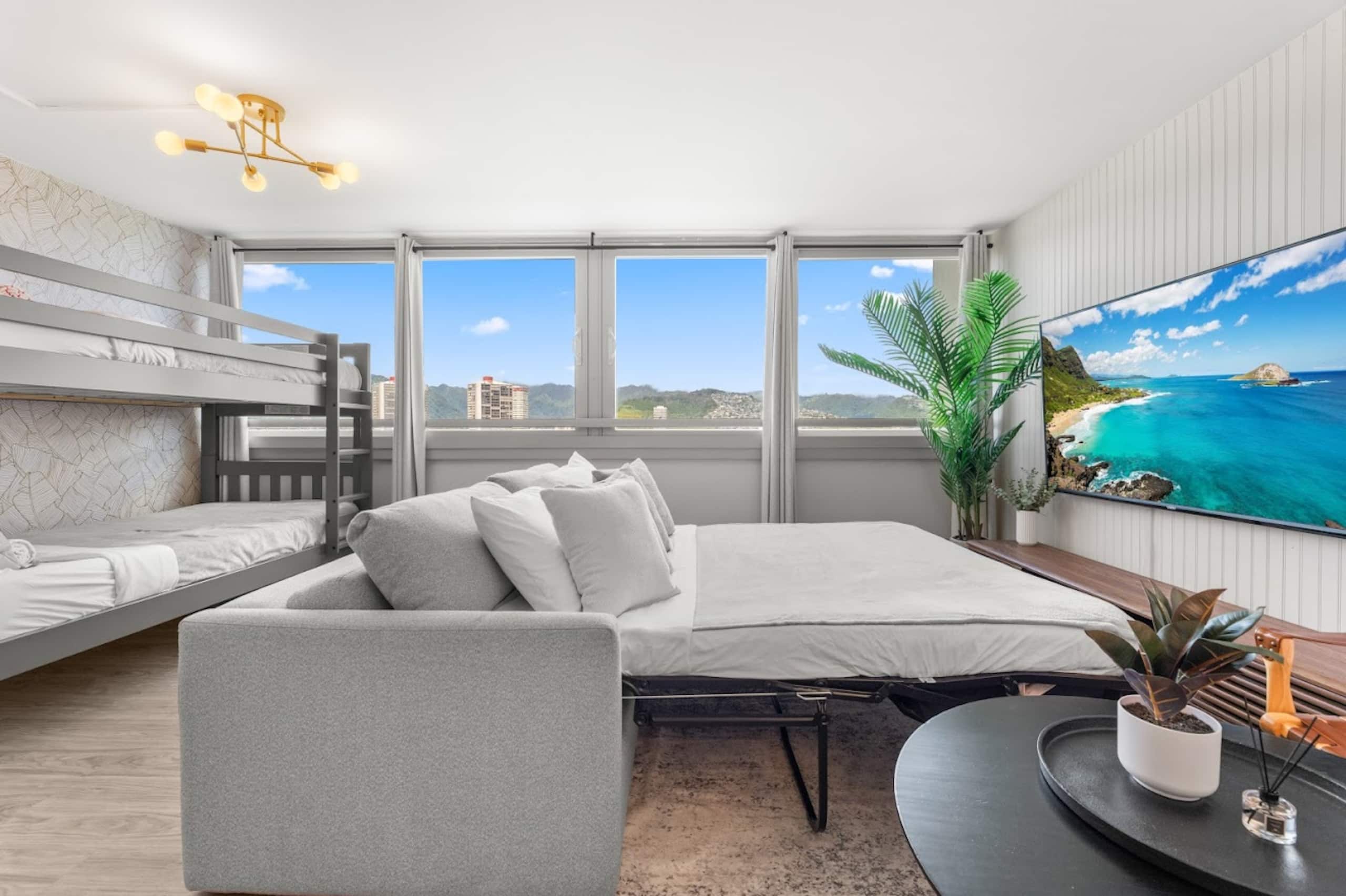 24F-Beautiful Family | Group 1-BR Condo - Waikiki! - Image 14