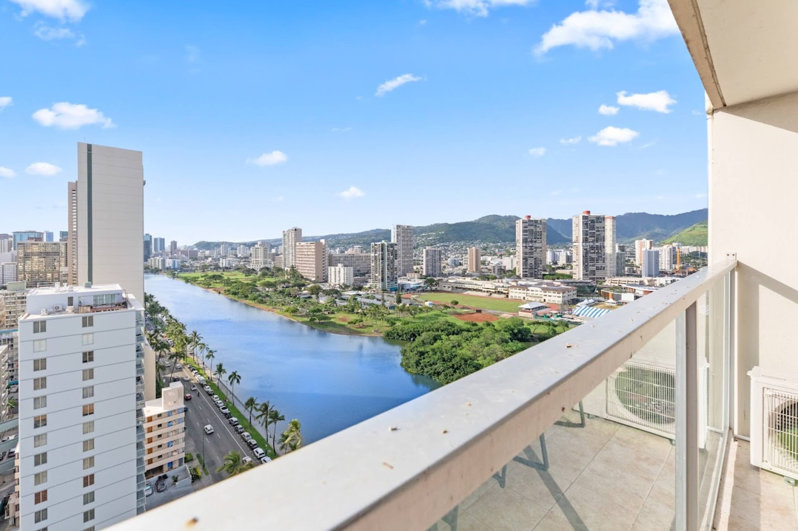 24F-Beautiful Family | Group 1-BR Condo - Waikiki! - Image 42
