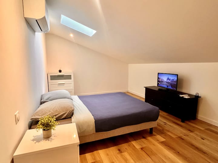 spálňa na poschodí 