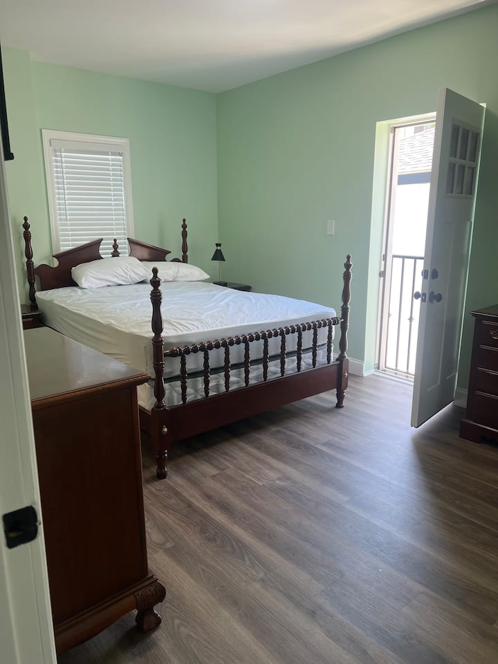 Двойно легло в основната спалня 