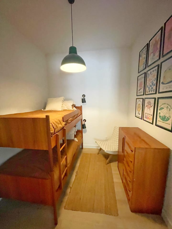 غرفة النوم 2