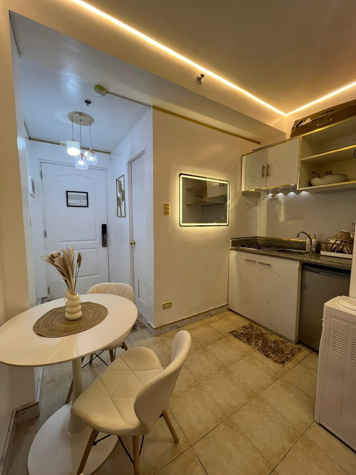 Solo Condo Unit with PS4/Mini Karaoke - Apartments for Rent in Baguio ...