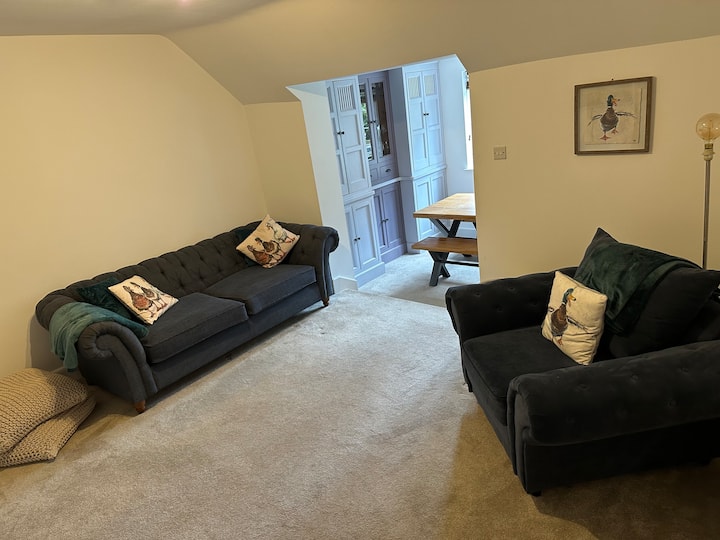 Quaint New Forest Apartment - New Milton