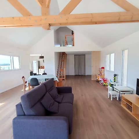 House with garden, near Disneyland