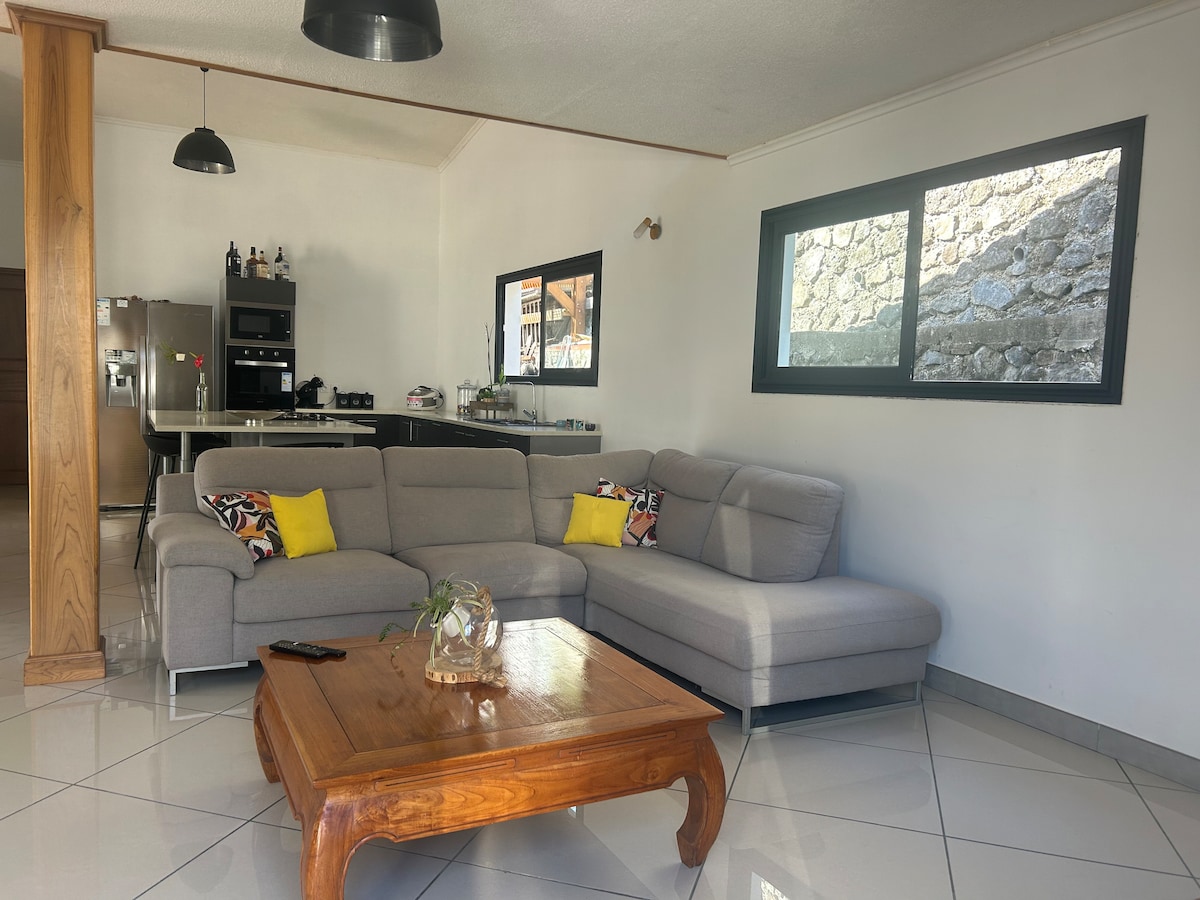 Top performing Airbnb: Villa An Nou ay in Cilaos