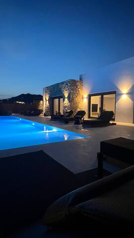 Luxus Villa Taiyo Mykonos gallery image 2