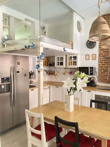 Piso en el corazón de Madrid gallery image 2