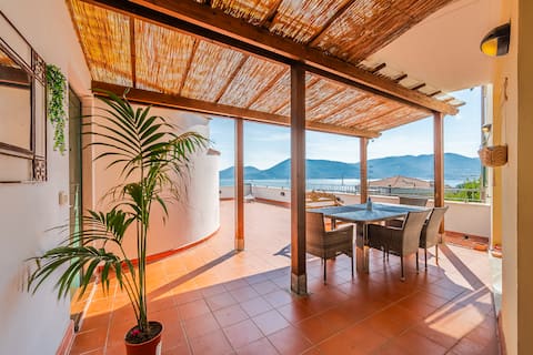 Sea View + A/C +Parking ~ Near Cinque Terre/Lerici