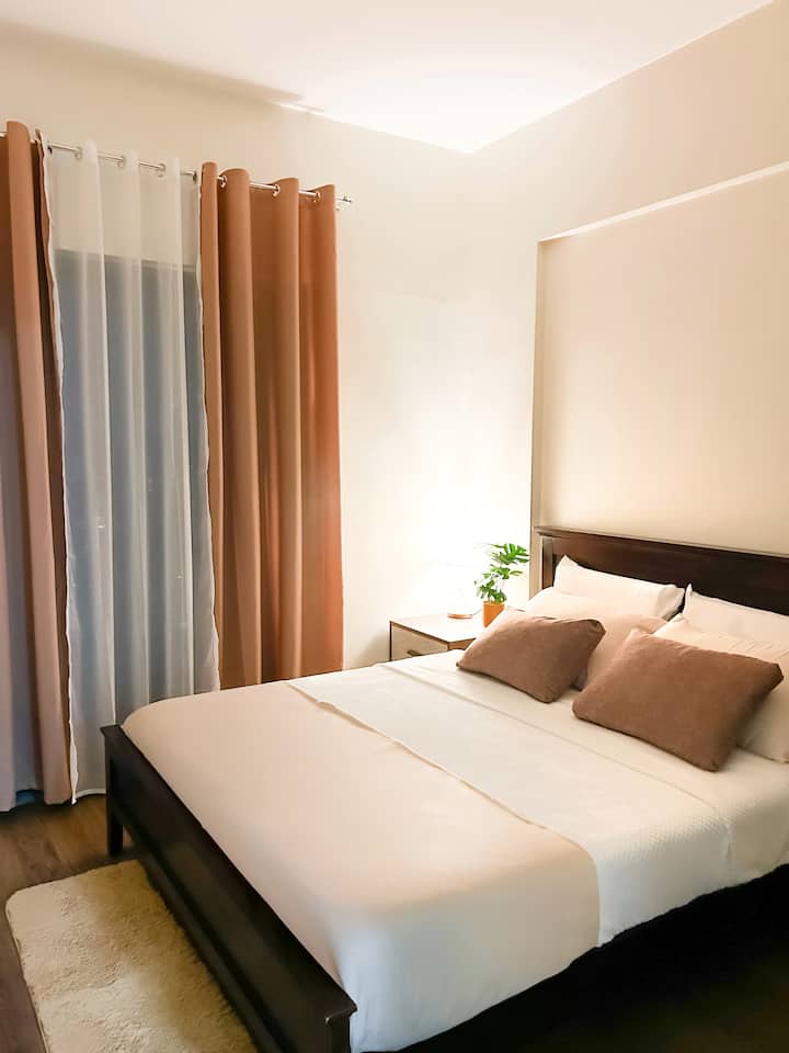 Guest Favorite-2br Condo W/ View- Near Wright Park - Baguio