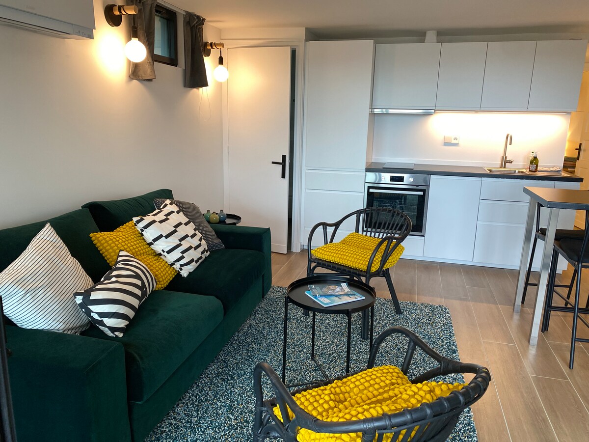 Top performing Airbnb: Exceptional view in Trouville Sur Mer