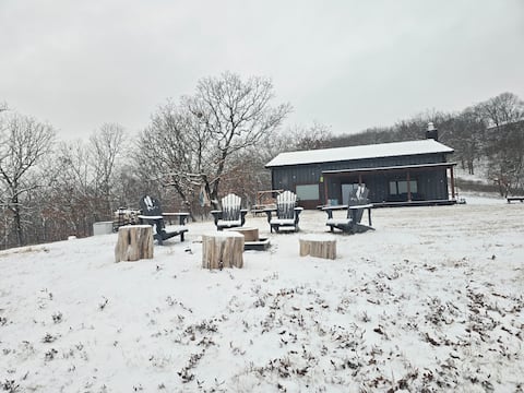 Twisted Tree with Arkansas River Views and Hot Tub