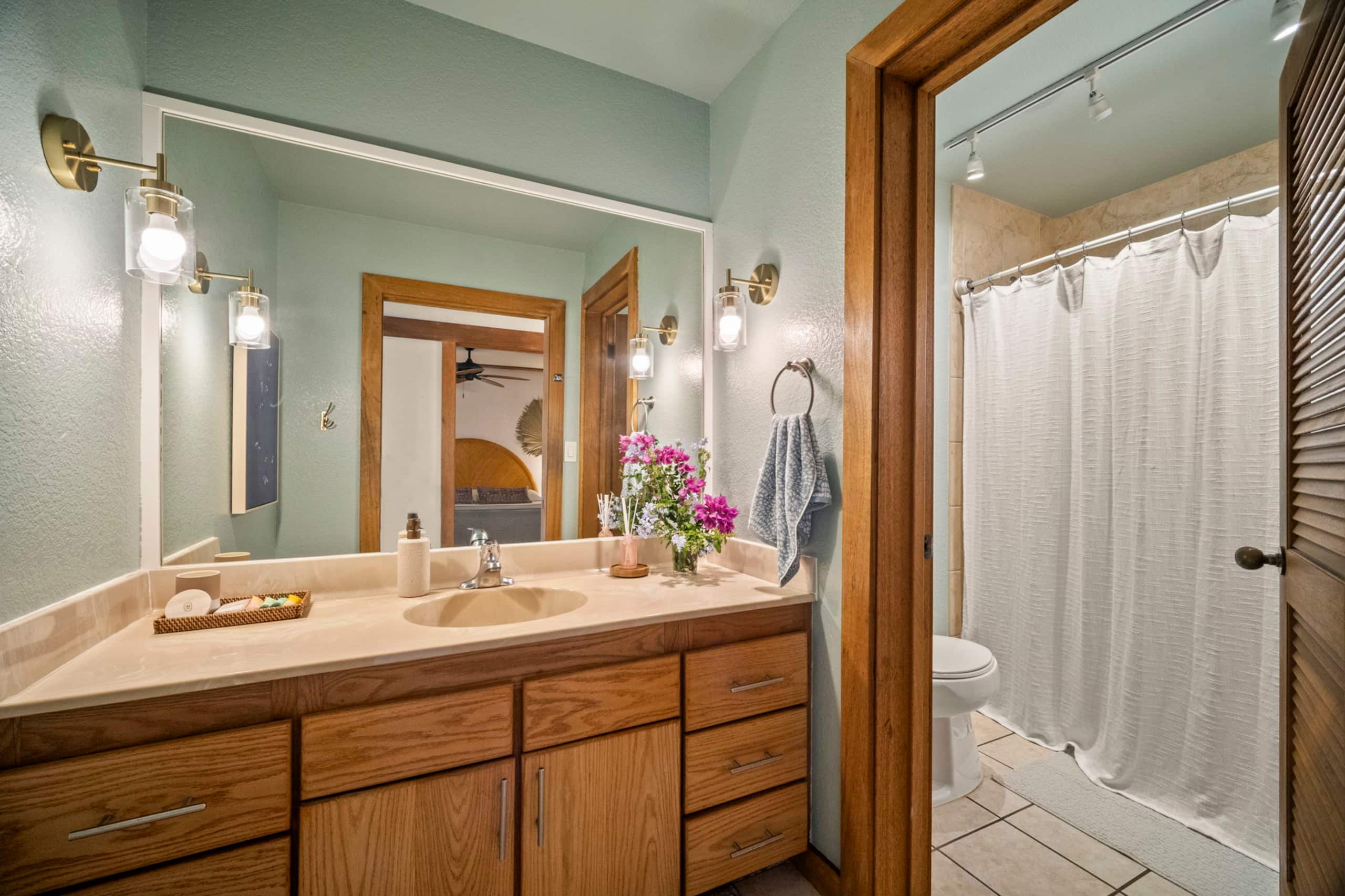 NEWLY Updated Kiahuna 1BR | A/C + Pool - Photo 15