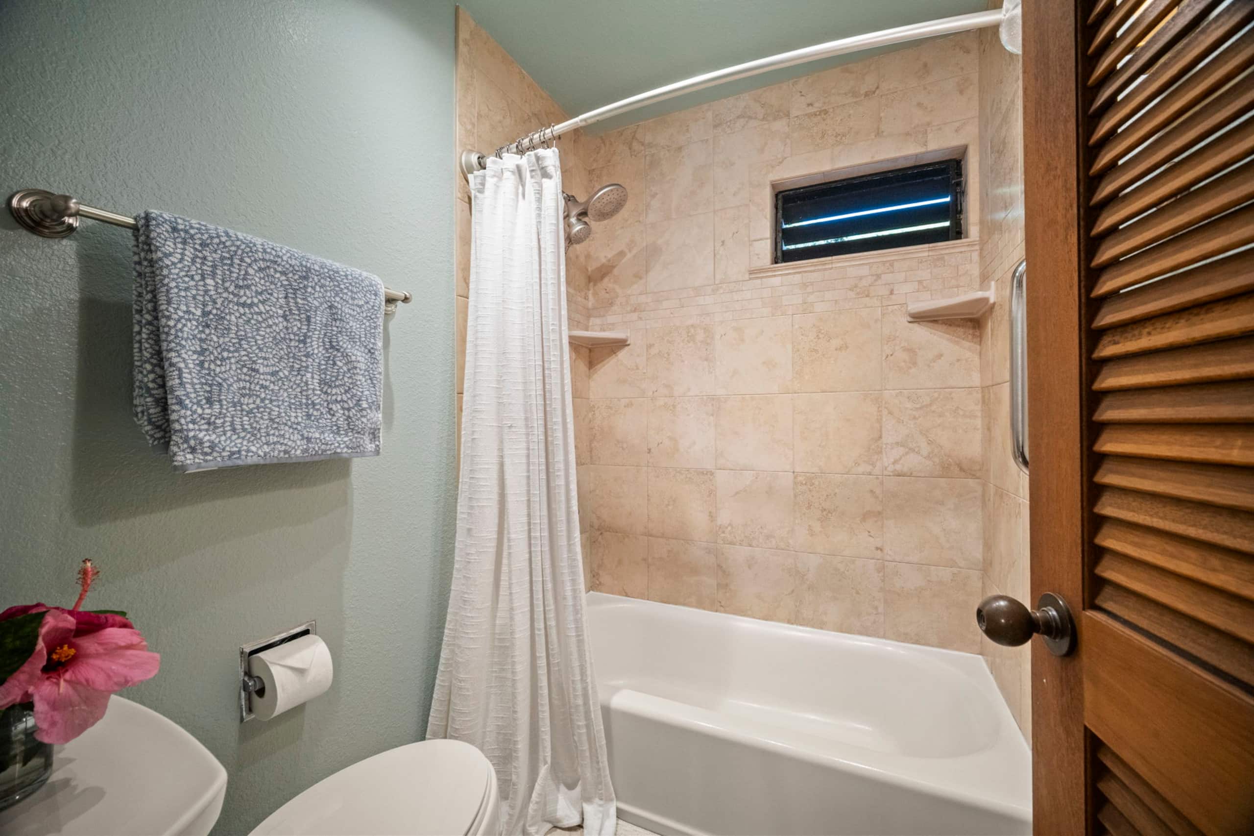 NEWLY Updated Kiahuna 1BR | A/C + Pool - Photo 16