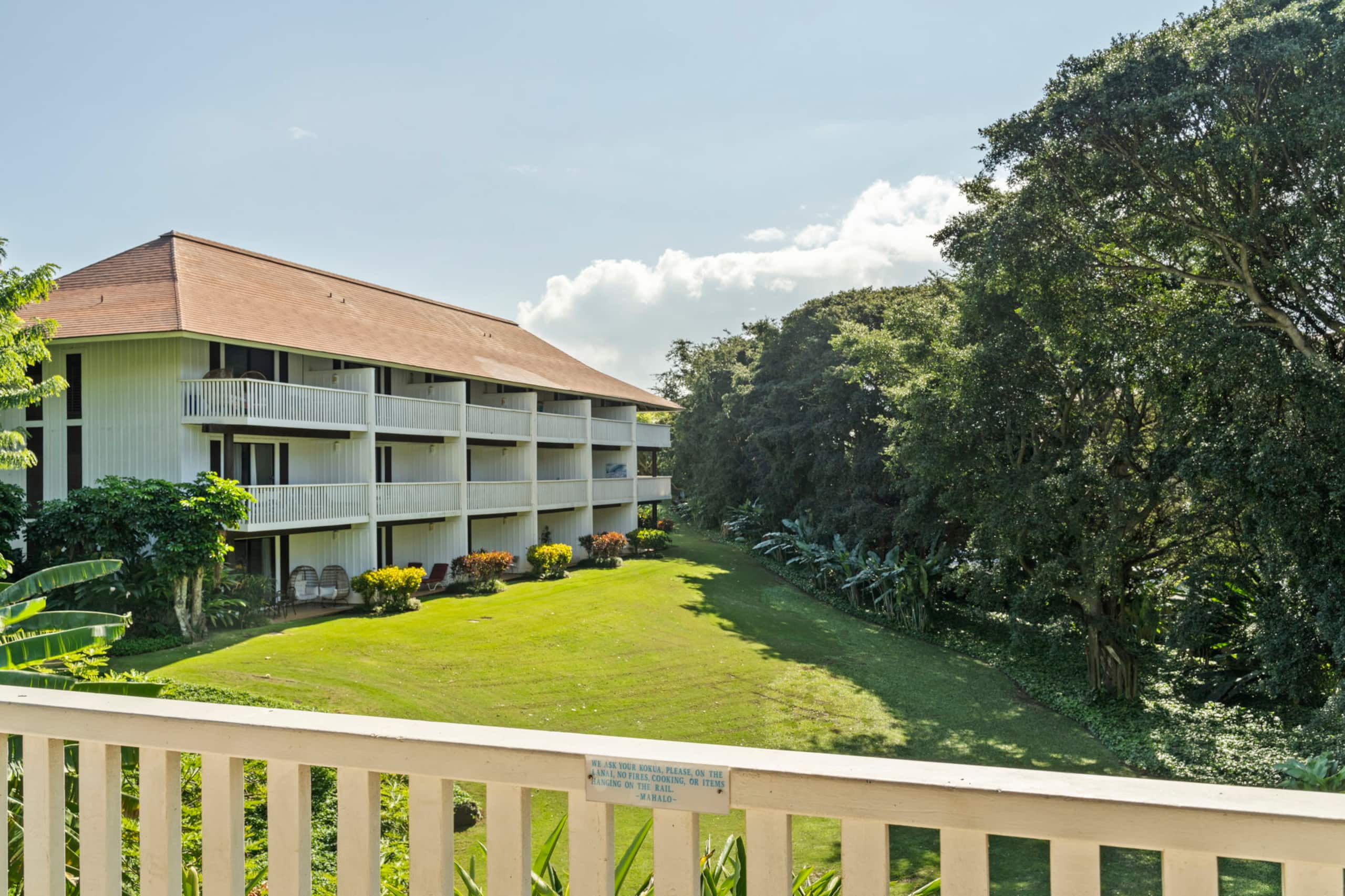 NEWLY Updated Kiahuna 1BR | A/C + Pool - Photo 22