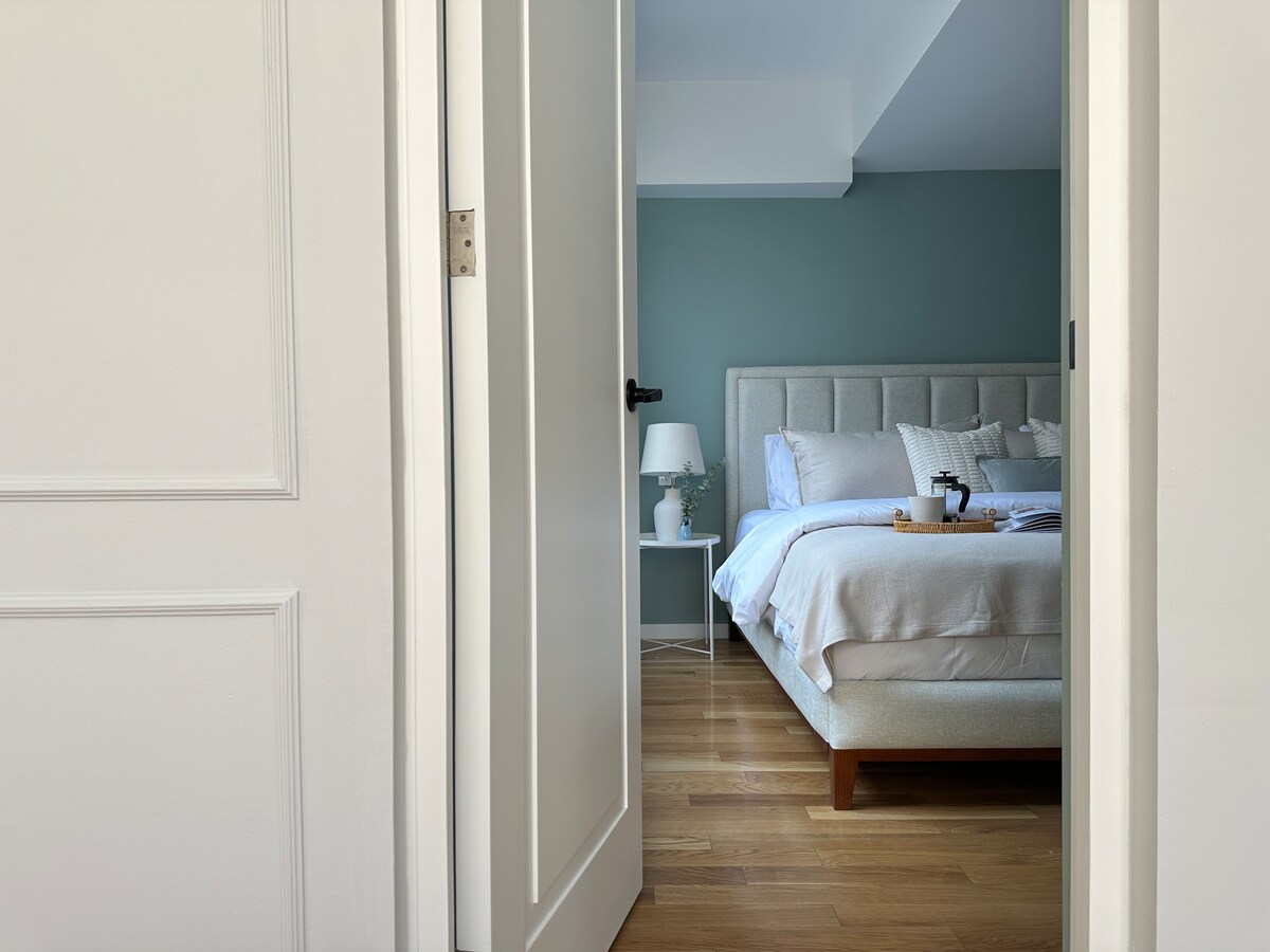 Bedroom detail