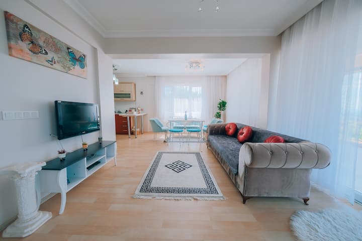 Havuzlu Villa | Sapanca Gölü 5 Dk | 4 Mevsim - Törökország