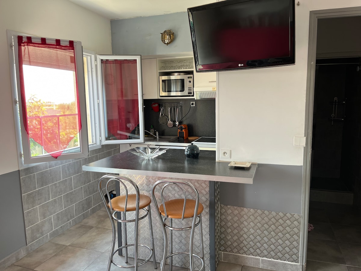 მისაღები ოთახი