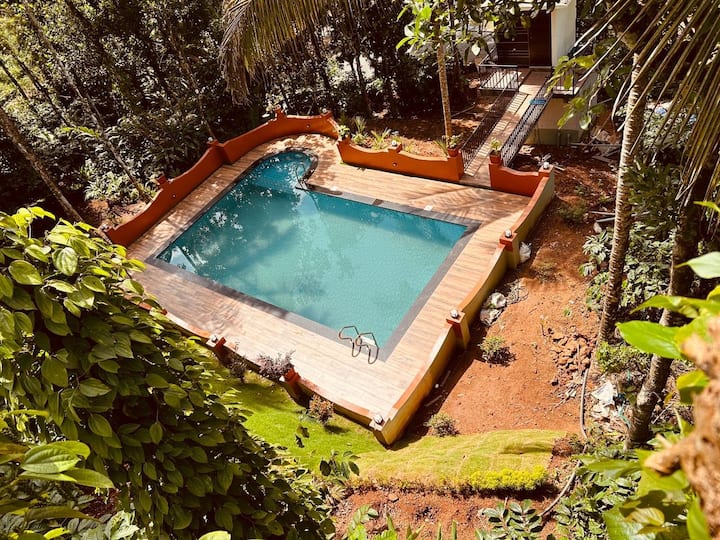 Beverly hills hiliday home