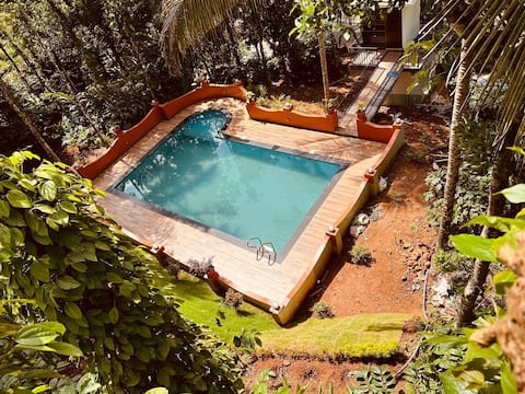 Beverly hills hiliday home
