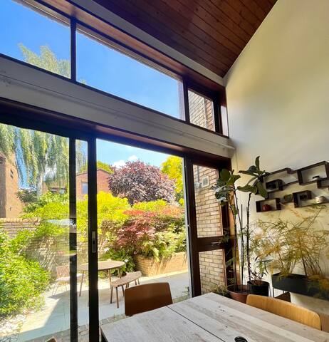 Modernist Hampstead Heath House