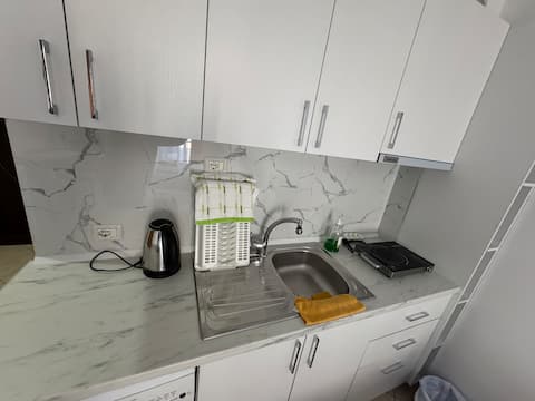 Popular Airbnb listing: Studio Apartment with Partial Seaview in Sarandë
