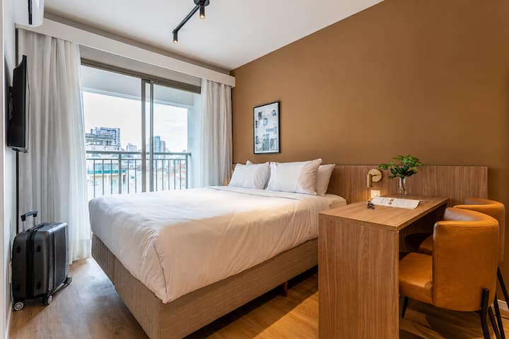 Studio W Queen Bed In Building Near Metro - Paraíso