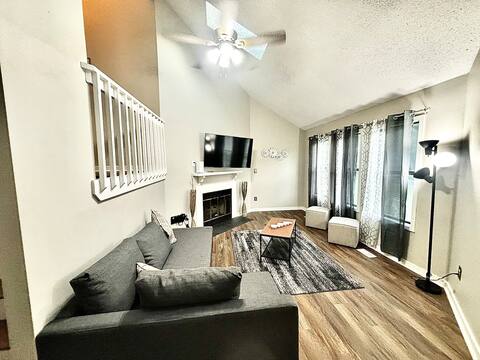 Fort Lee base Evelyn Dr