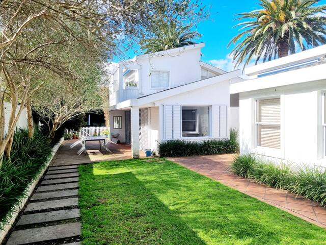 4 bedroom home in Newlands gallery image 2