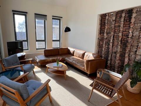 Leistungsstarkes Airbnb: Stylish Galerie Loft • Rooftop • 4 En-Suite • WiFi in Kreuzberg
