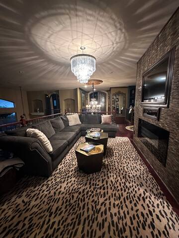 California Feel In LV Gated Community Pet Friendly gallery image 2