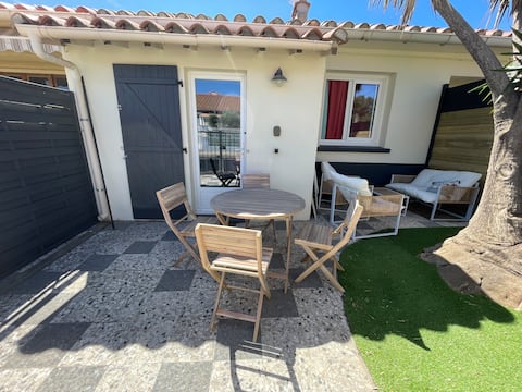 Apartment near Saint Cyprien beach