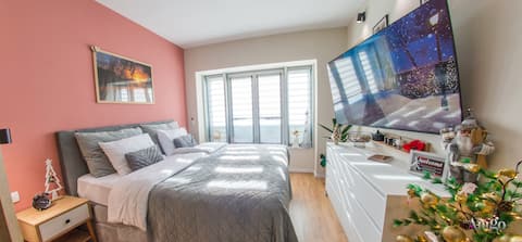 Iris Studio Apartment