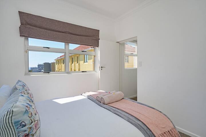 Apartment in Greenpoint gallery image 5