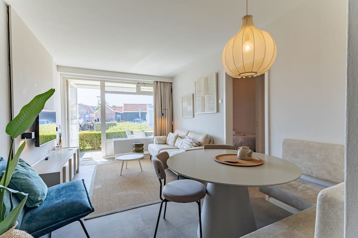 Kurhaus App No. 1 At Walking Distance Of The Sea - Zoutelande