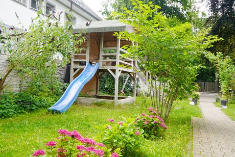 Berlin Bound Retreat 3 bedrooms Villa