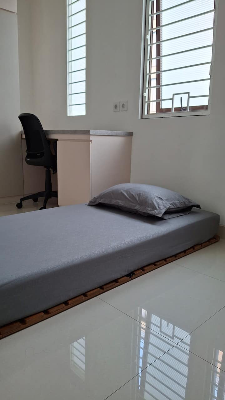 Cama individual de 90 cm x 200 cm (cama en el piso)