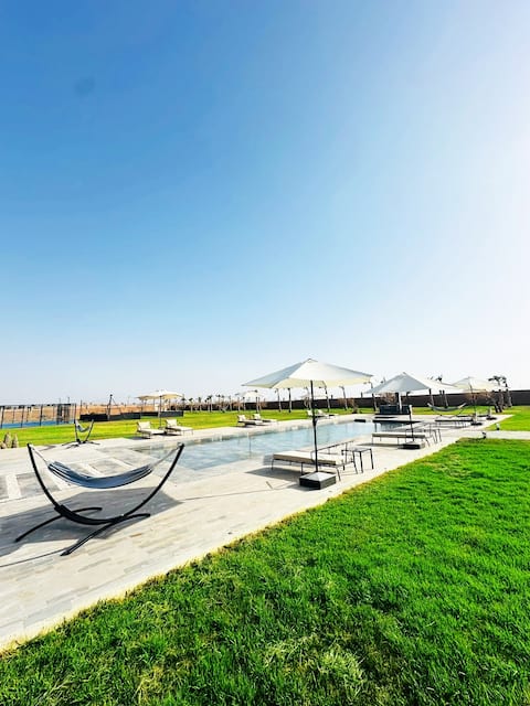 Sumptuous Villa with Paddle Board, Hammam and Wi-FI