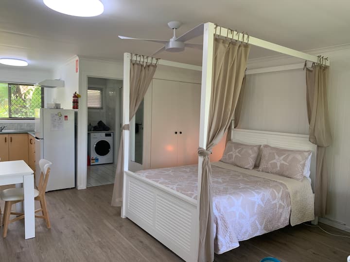 Kitanda cha dari ya malkia