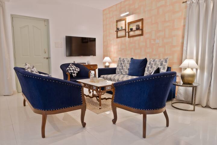Living room image 2