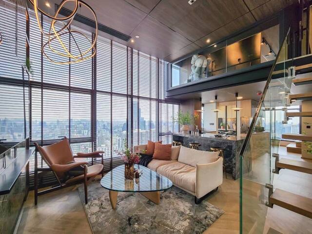 Siam Area@270° SkyView High Floor Luxury Penthouse gallery image 3