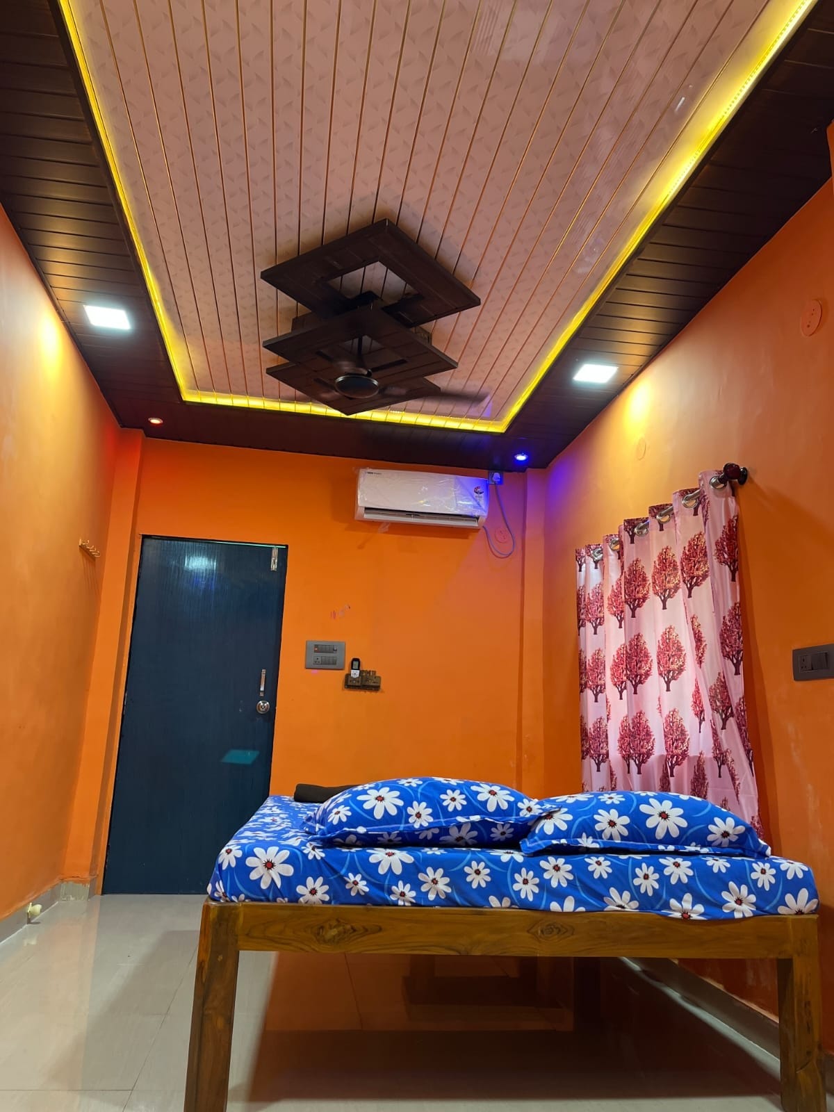 غرفة النوم 1