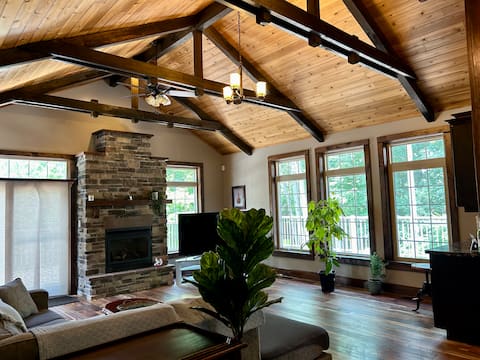 Top performing Airbnb: Home Grandview in Tay