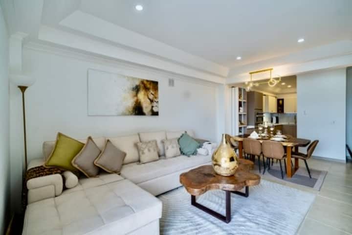 Serenity Romantic Cozy, Penthouse, Nordic Style - San José