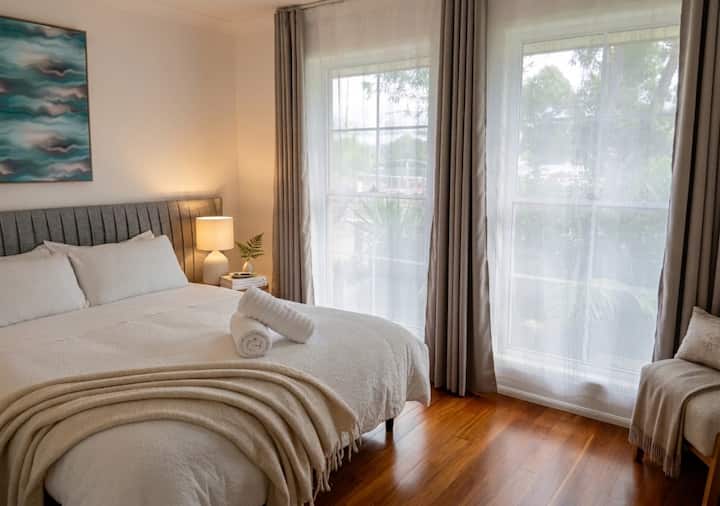 In addition to Queen bed this  bedroom has 1 Single sofa bed. We provide all the bedding and additional 12cm foam mattress on top of unfolded sofa bed for extra cushioning and ultimate comfort of our guests ;)))